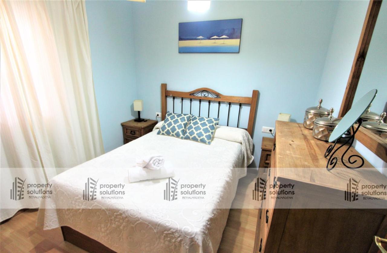 La Carihuela - Apartamento De 3 Dormitorios -A 300Mtrs De La Playa Torremolinos Buitenkant foto