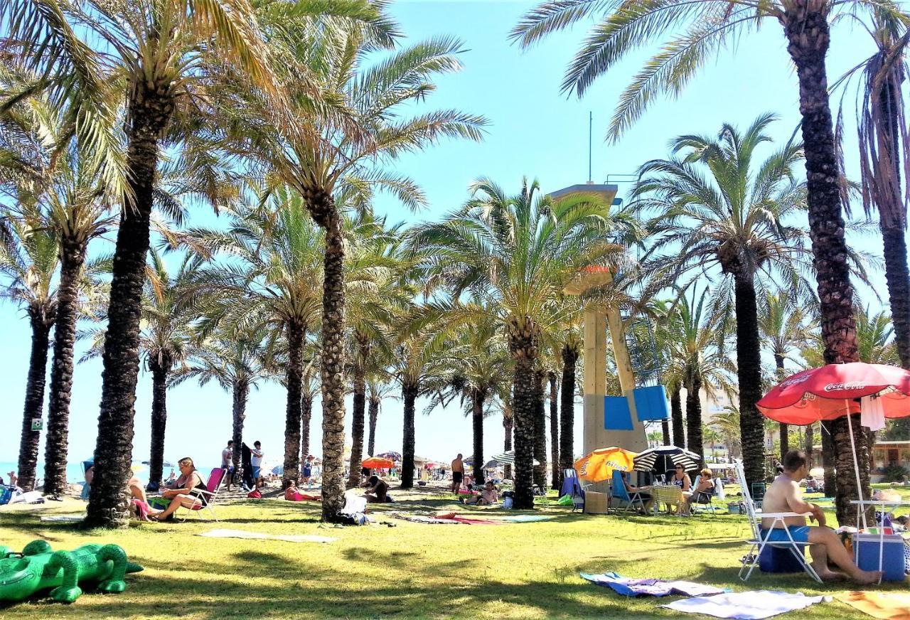 La Carihuela - Apartamento De 3 Dormitorios -A 300Mtrs De La Playa Torremolinos Buitenkant foto